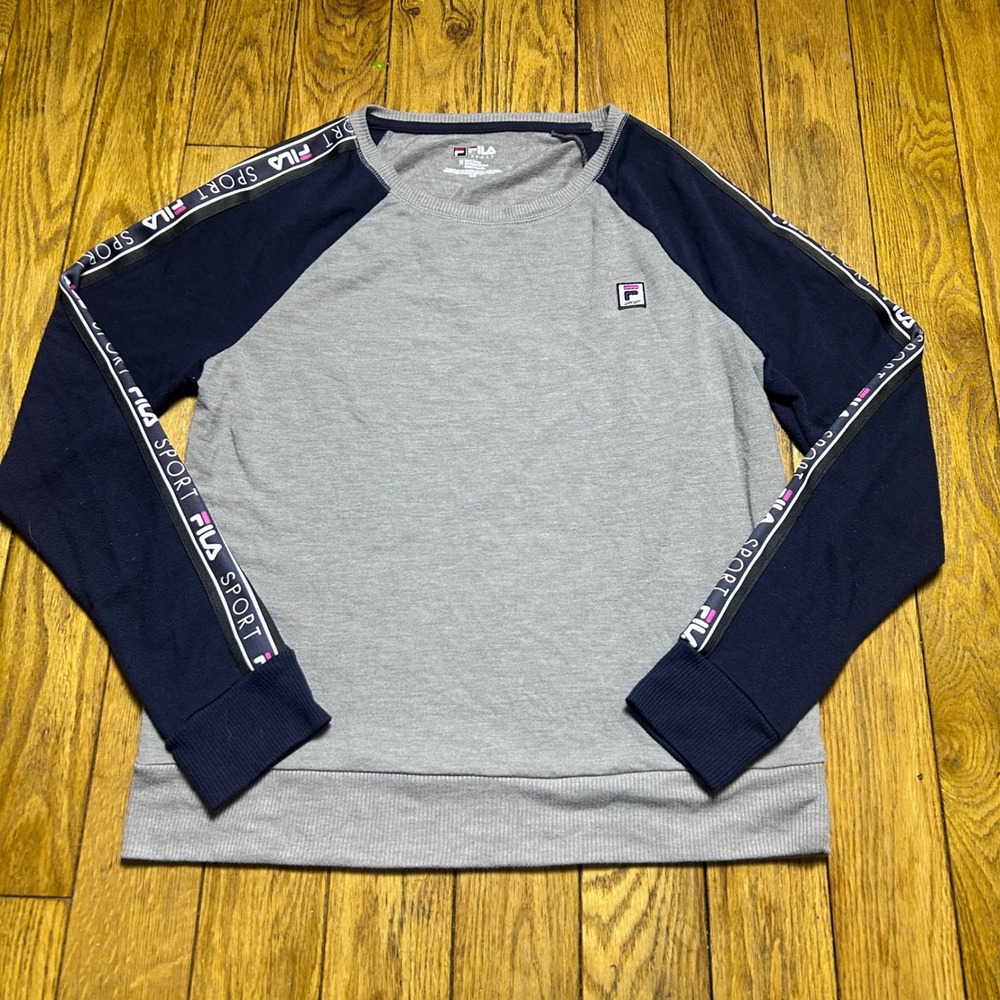 Fila Sport Womens Gray Navy Blue Raglan Crewneck‎ Sweatshirt Logo Tape Sleeve M